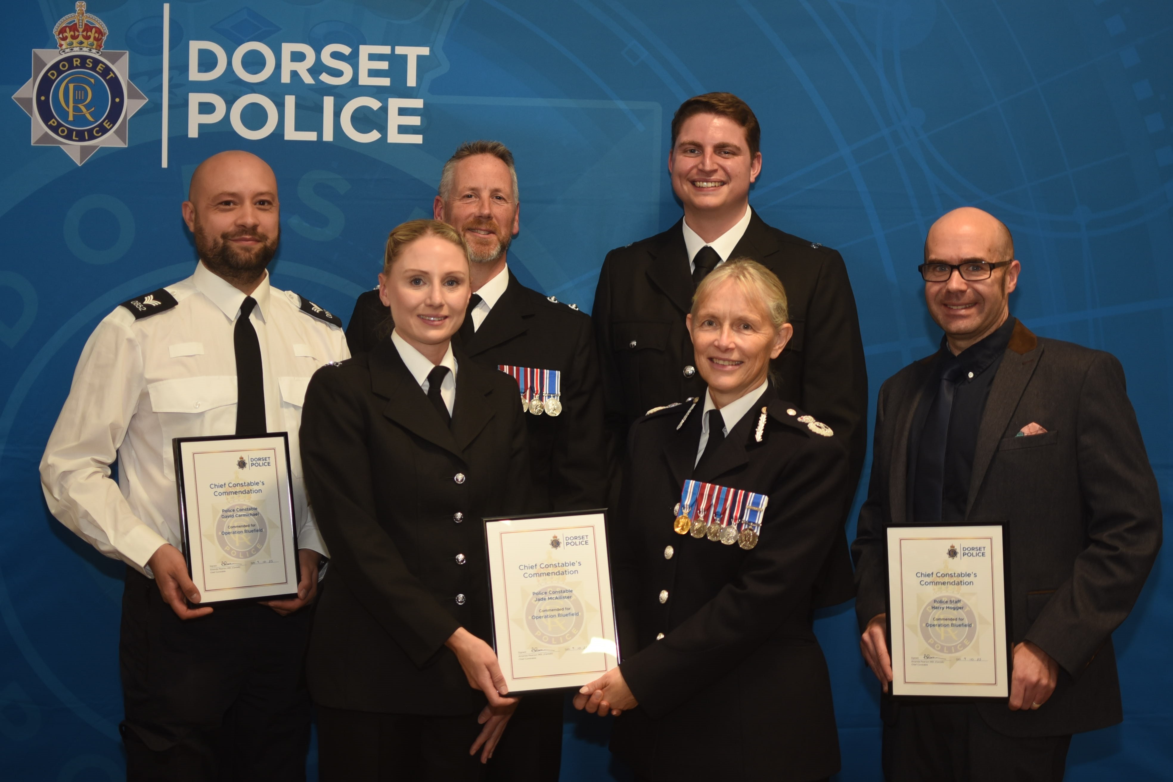 Image 1 - Officers and staff with CC Amanda Pearson.jpg